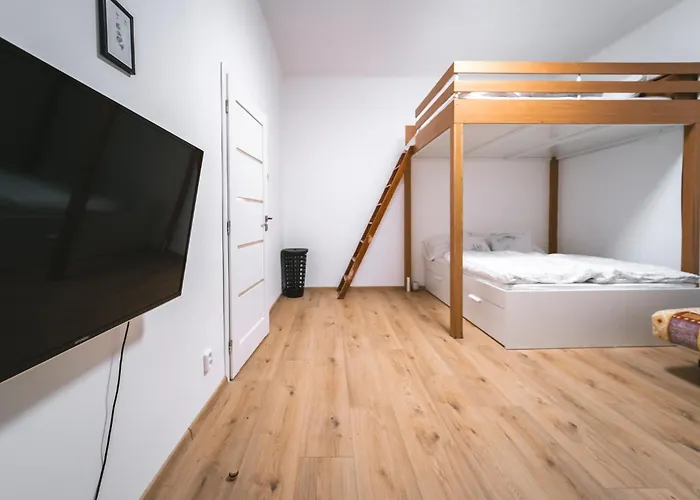 Swanky Retreat 프라하