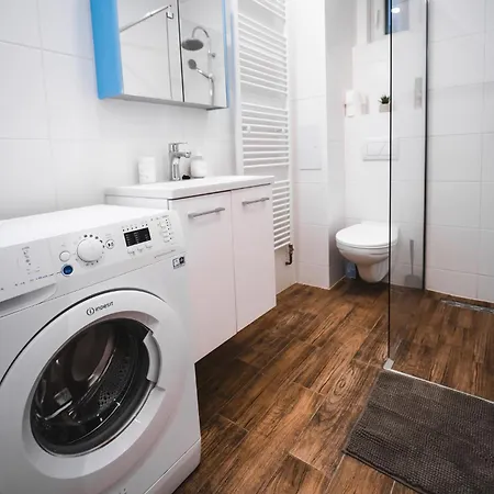 Swanky Retreat Apartman *